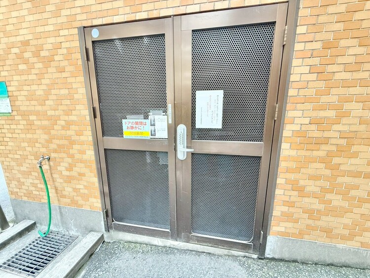 その他 ゴミ置場。綺麗に管理されております。