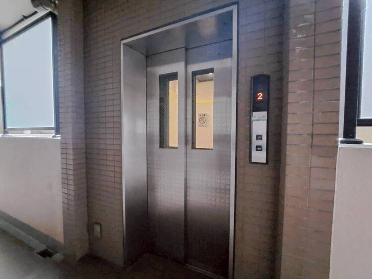 その他 エレベーター完備のため荷物が多くなっても安心。