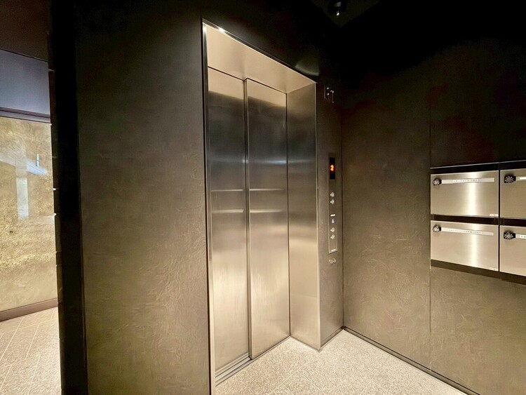 その他 エレベーター完備のため荷物が多くなっても安心。