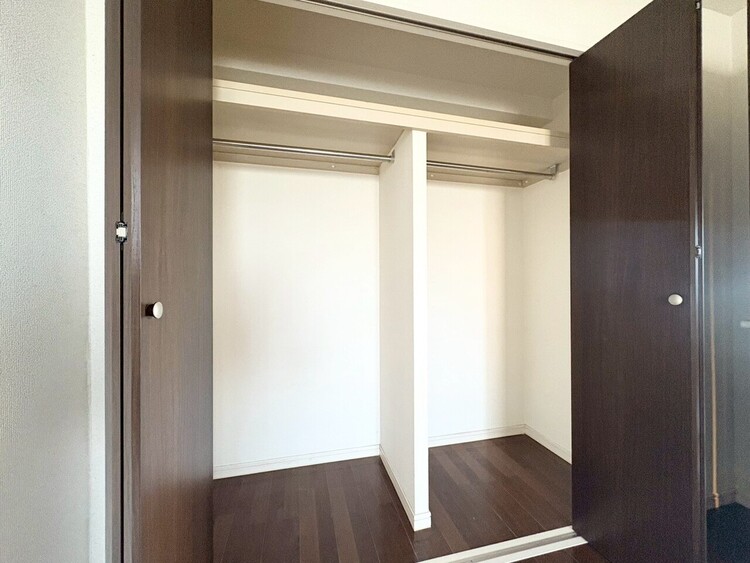 その他 収納スペースが付いていて、お部屋を広く使っていただけます。