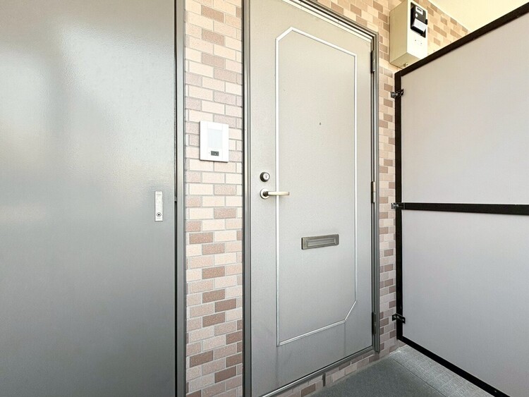 その他 清潔感のある落ち着いた雰囲気の玄関です。