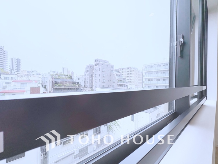 内装 【LIVING】◆simple is best◆無駄のない綺麗なつくりのリビングルームであなただけの暮らしを。