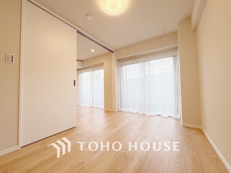 内装 【PRIVATE ROOM】◆プライベートな時間◆最高な暮らしにはこの空間が必要。家族のふれあいも大切にしつつ、自分の空間も大切にしたい。