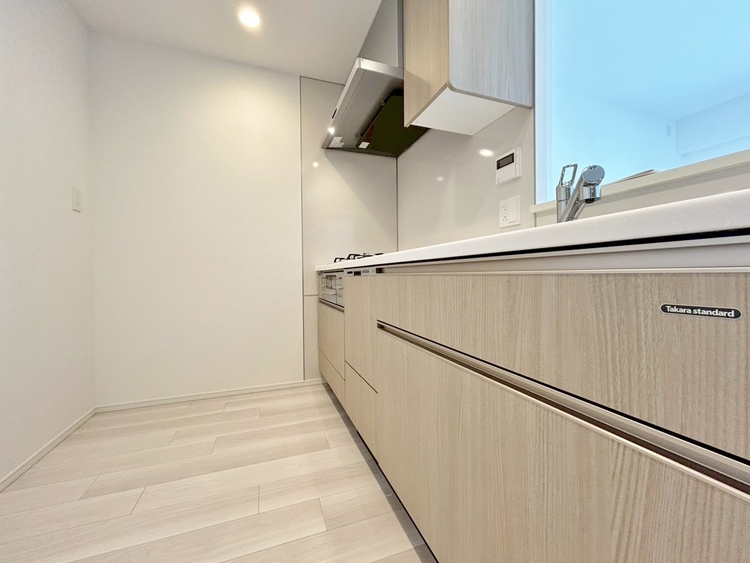 その他 開放感のあるキッチンスペース。調理をしながら、会話も弾みそうですね。