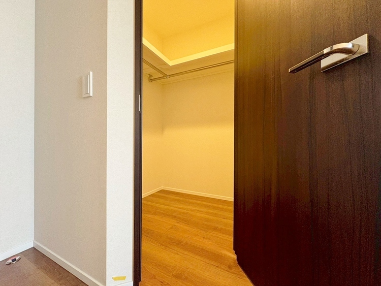 その他 家電やスーツケース、ストック品など何でも片付く嬉しい空間です。