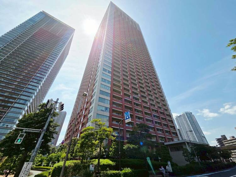 その他 飽きのこないシンプルモダンな外観です。