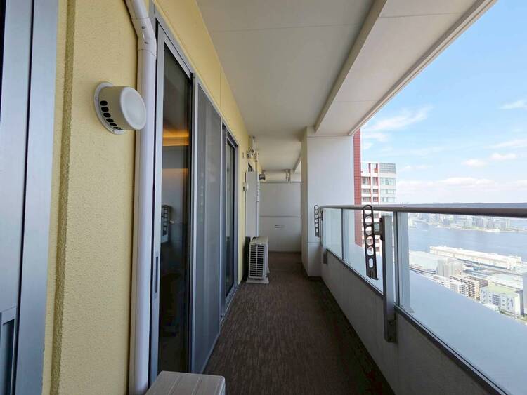 その他 朝の澄んだ空気や、夕方に吹く清々しい風を感じられるバルコニー。