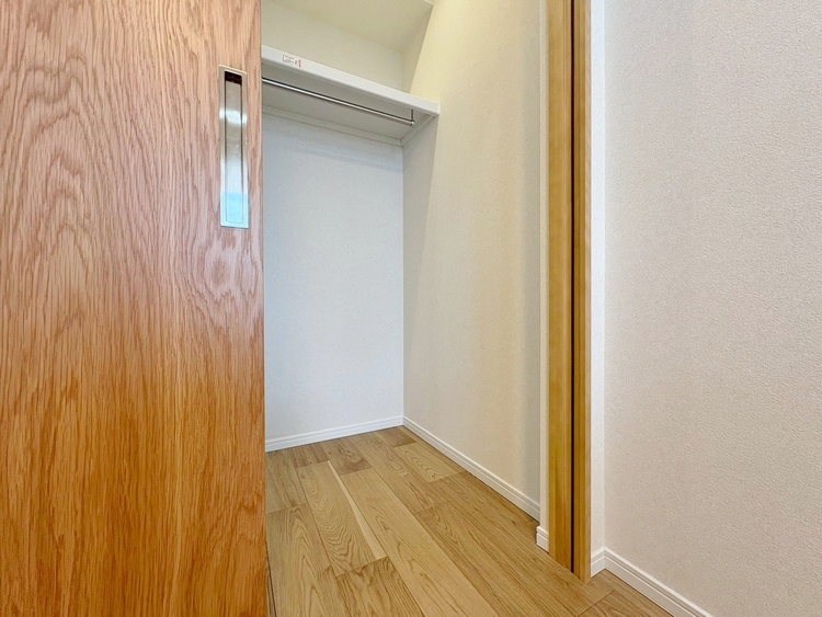 その他 家電やスーツケース、ストック品など何でも片付く嬉しい空間です。