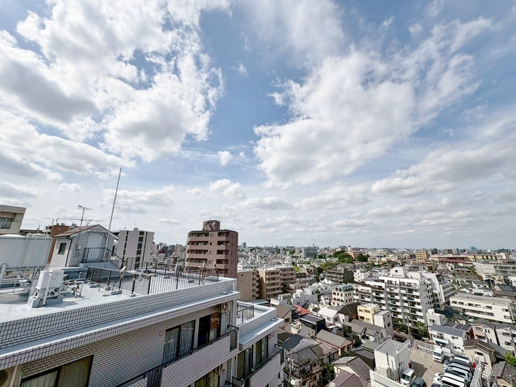 その他 眺望や窓からの景色が良いと、家で過ごす時間も快適です。