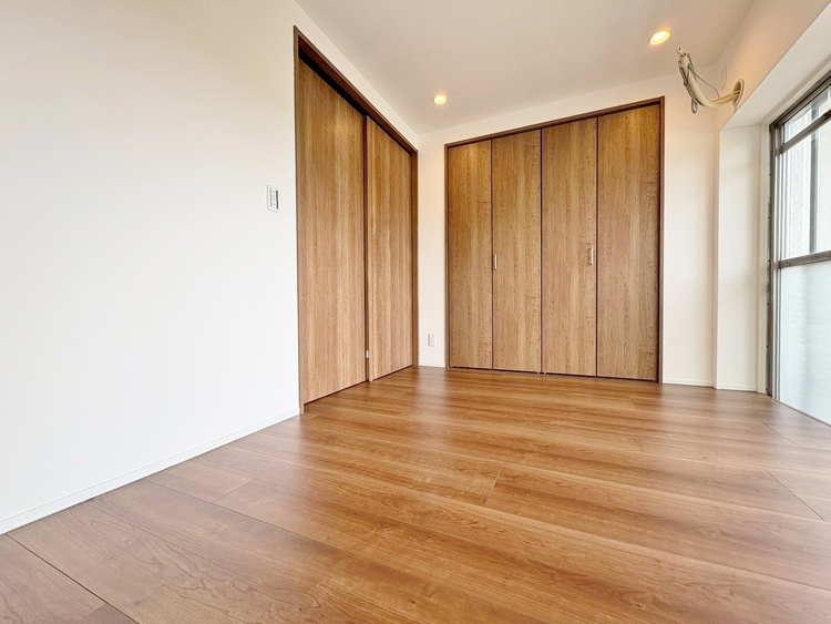 その他 清かで艶やかな時間をもたらしてくれる室内です。