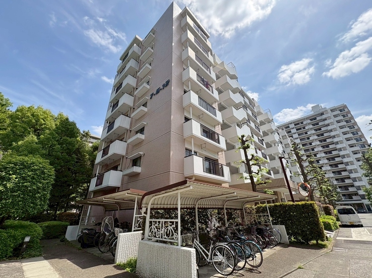 その他 飽きのこないシンプルモダンな外観です。