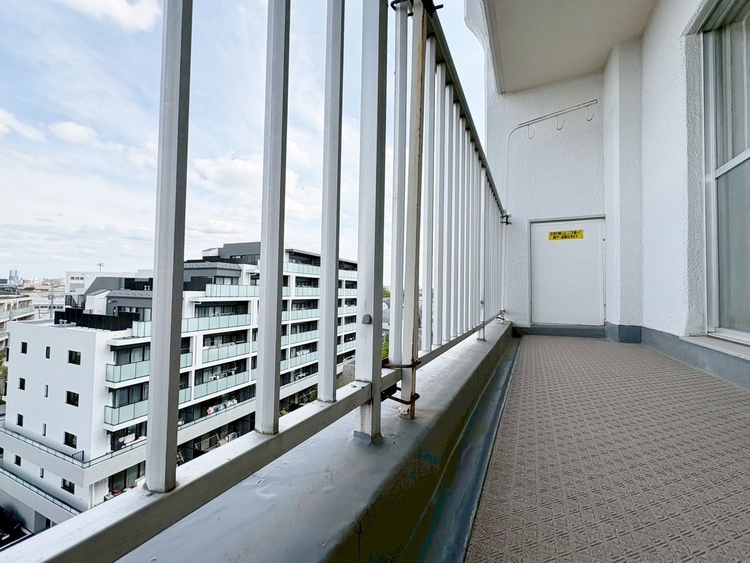 その他 朝の澄んだ空気や、夕方に吹く清々しい風を感じられるバルコニー。