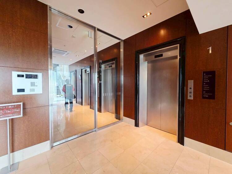 その他 エレベーター完備のため荷物が多くなっても安心。