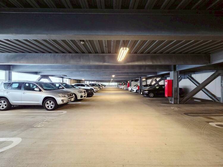 その他 駐車スペースが嬉しいですね。※空き状況は都度ご確認下さい。