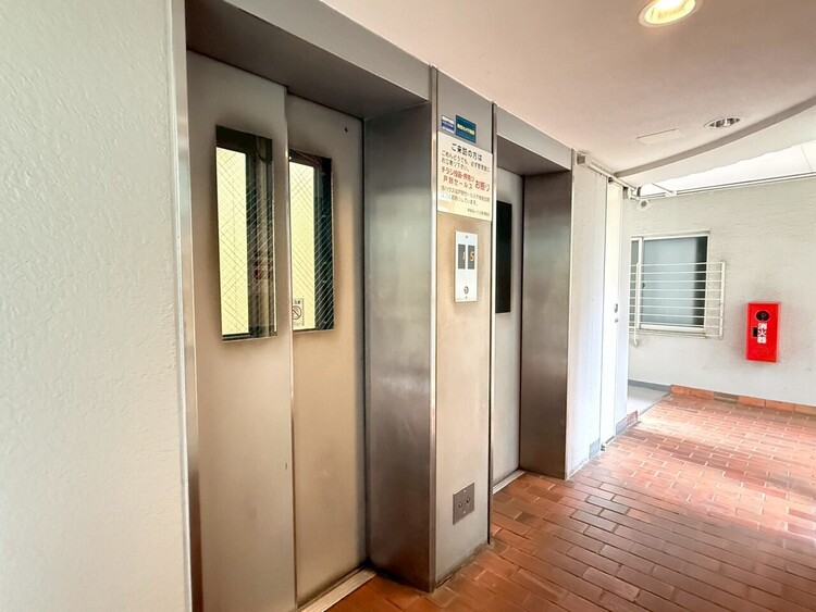 その他 エレベーター完備のため荷物が多くなっても安心。