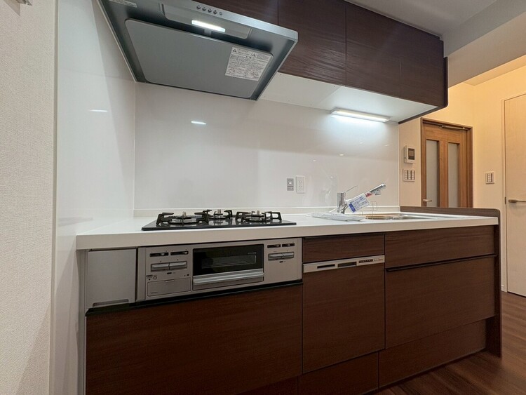 その他 開放感のあるキッチンスペース。調理をしながら、会話も弾みそうですね。