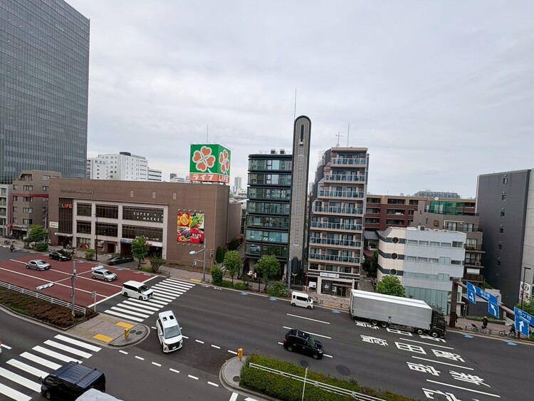 その他 眺望や窓からの景色が良いと、家で過ごす時間も快適です。