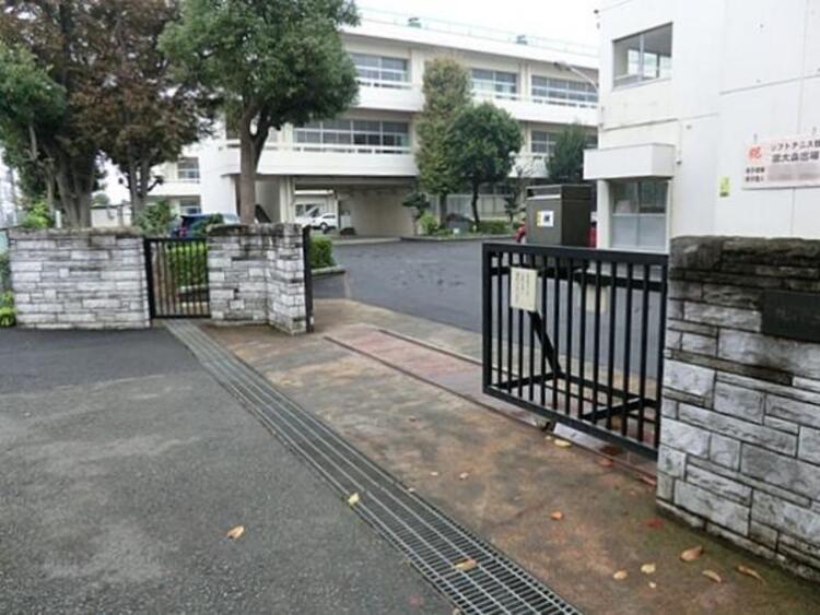 周辺 横浜市立菅田中学校まで約850ｍ