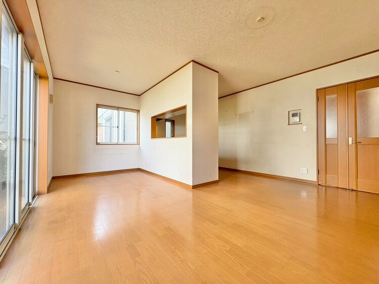 居間 過ごす時間が、たくさんの思い出として紡がれていく場所。