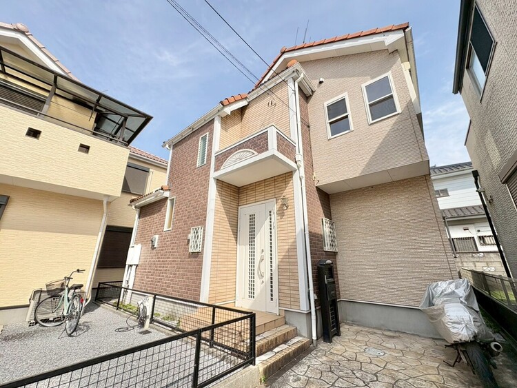 外観 資料には掲載していない情報が、現地にはたくさんあります。是非一度、現地をご確認ください。