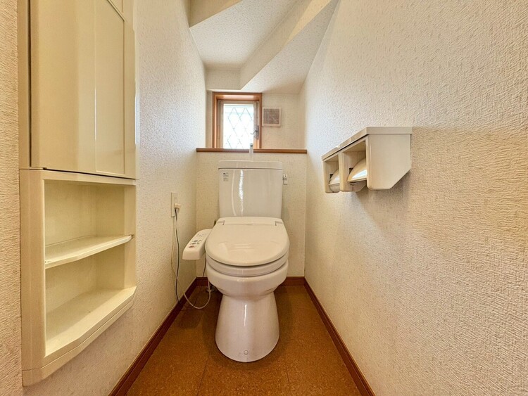 トイレ 暮らしの中のさりげないひとときの快適さにも、こだわりを、持って設備を配しております。