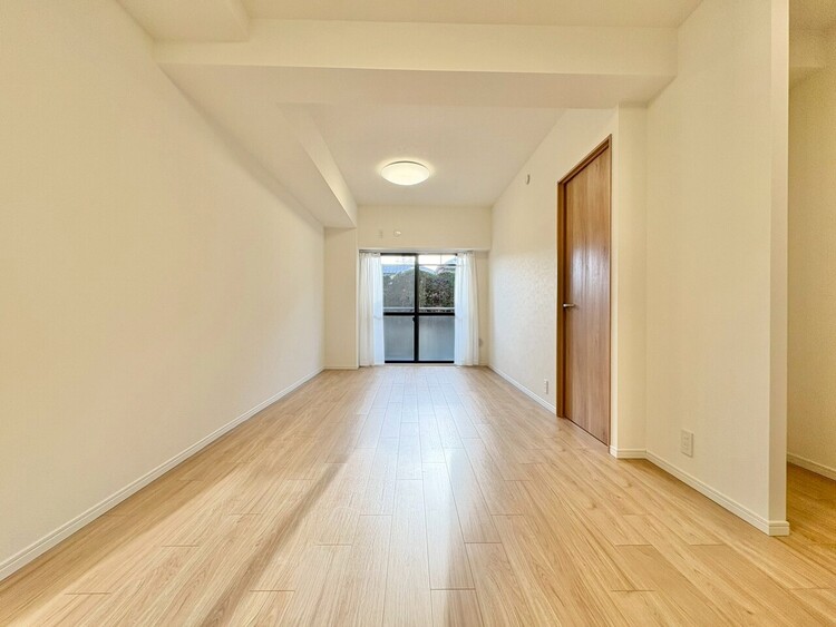 居間 豊かな居住性と、安心感を満たすクオリティが見事に調和した住空間。