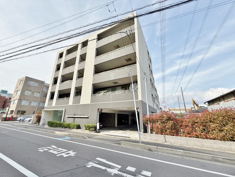 外観 ライフプランニングからローンまで、一貫してご説明させていただきます。お気軽にお問い合わせくださいませ。