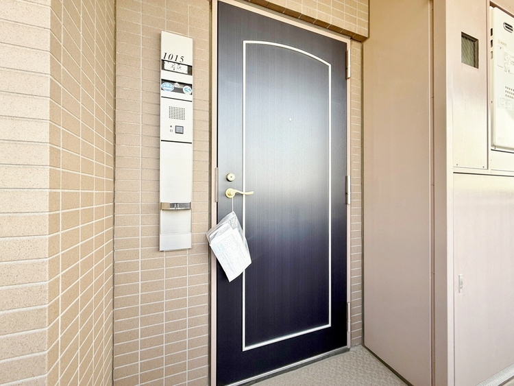 玄関 玄関を開ければ、そこは安らぎのご自宅。