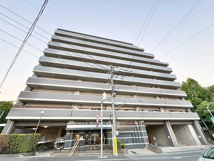 外観 資料には掲載していない情報が、現地にはたくさんあります。是非一度、現地をご確認ください。