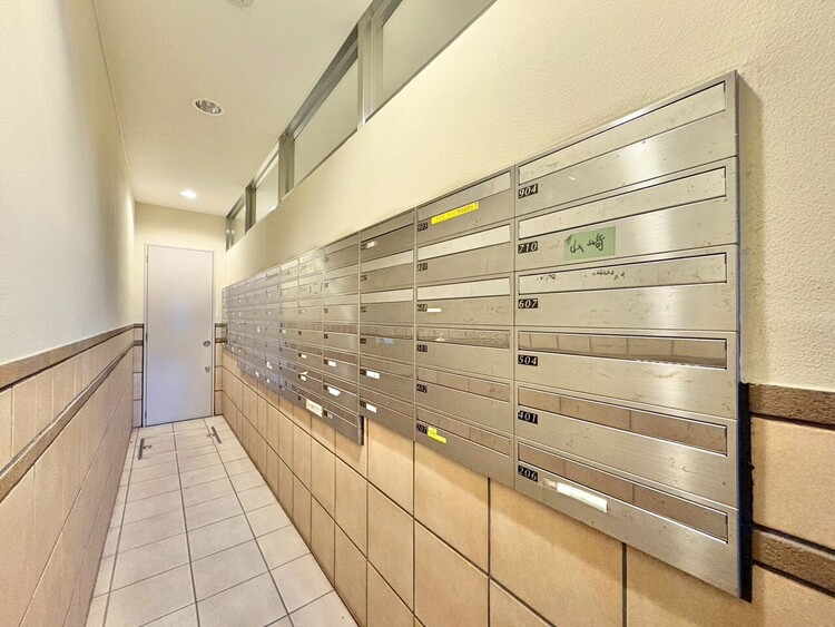 その他 郵便物を受け取るための郵便受けも、きちんと管理されています。