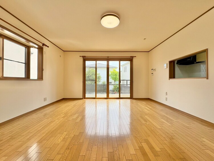 居間 豊かな居住性と、安心感を満たすクオリティが見事に調和した住空間。