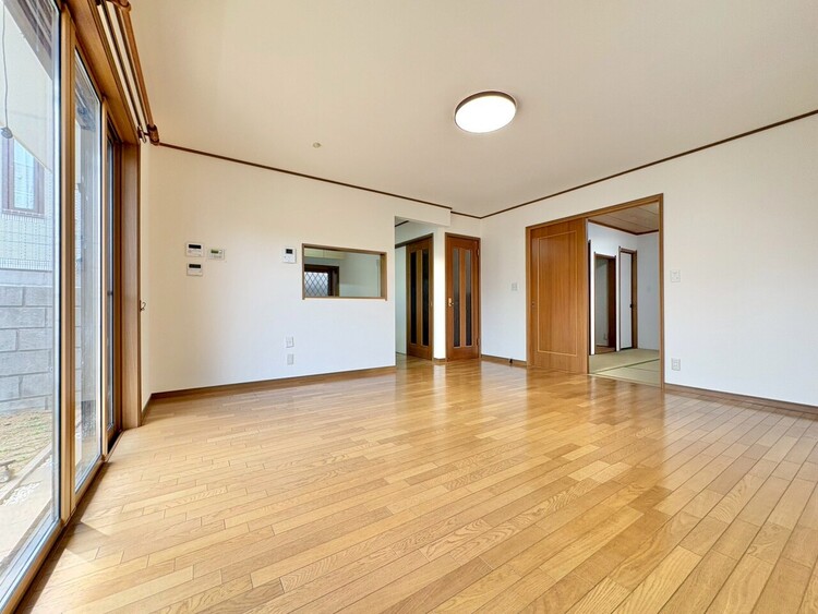 居間 過ごす時間が、たくさんの思い出として紡がれていく場所。