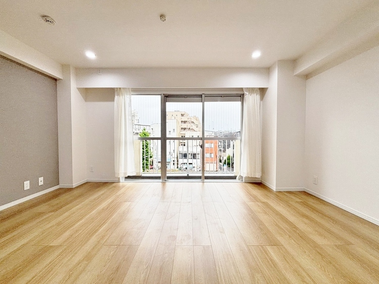 居間 過ごす時間が、たくさんの思い出として紡がれていく場所。