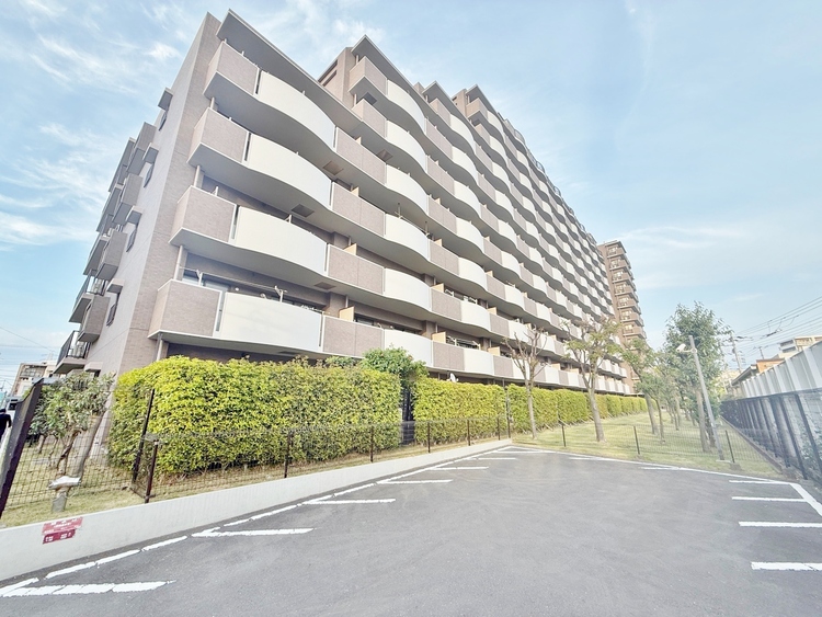 外観 資料には掲載していない情報が、現地にはたくさんあります。是非一度、現地をご確認ください。