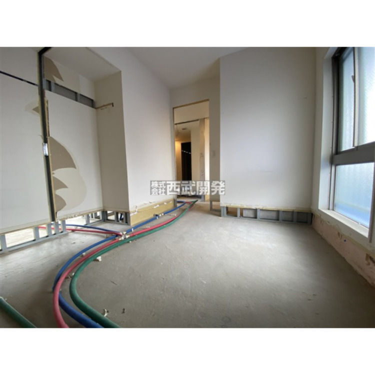 内装 リフォーム中