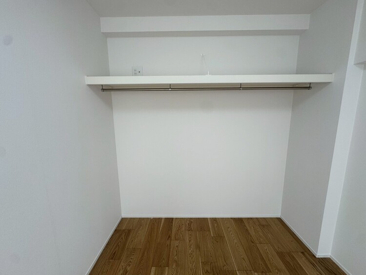 その他 家電やスーツケース、ストック品など何でも片付く嬉しい空間です。