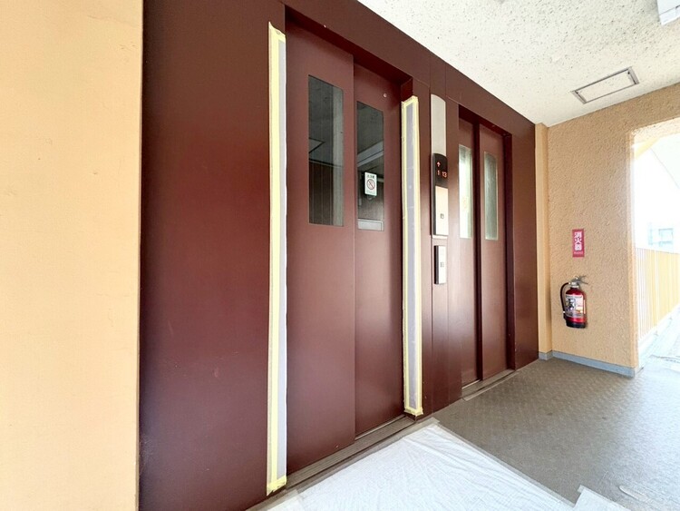 その他 エレベーター完備のため荷物が多くなっても安心。