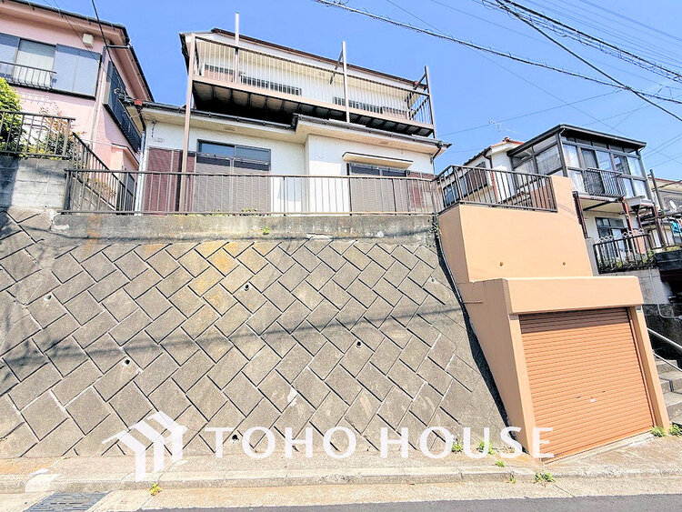 外観 〜新規リフォーム済中古戸建〜使い勝手良好の2階建て3LDK住戸〜南西向きのため陽当り良好〜