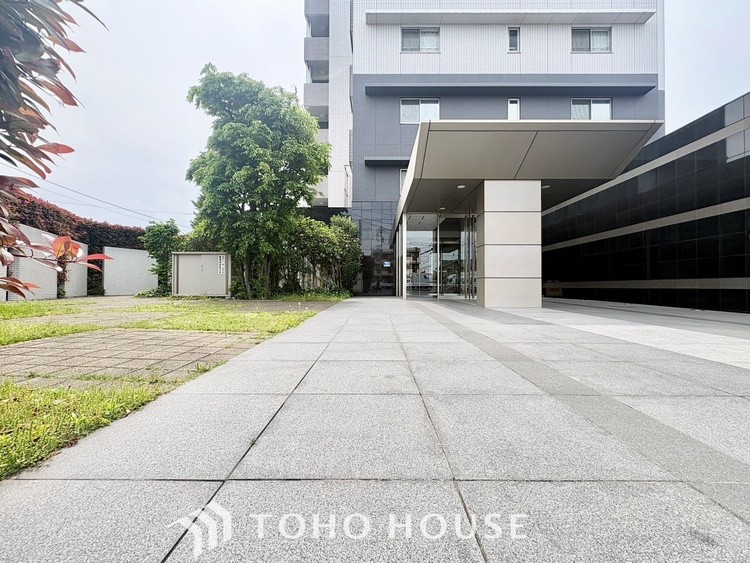 外観 ほんの少しのこだわり。ちょっとした色使いがその家がもつ雰囲気を醸し出します。