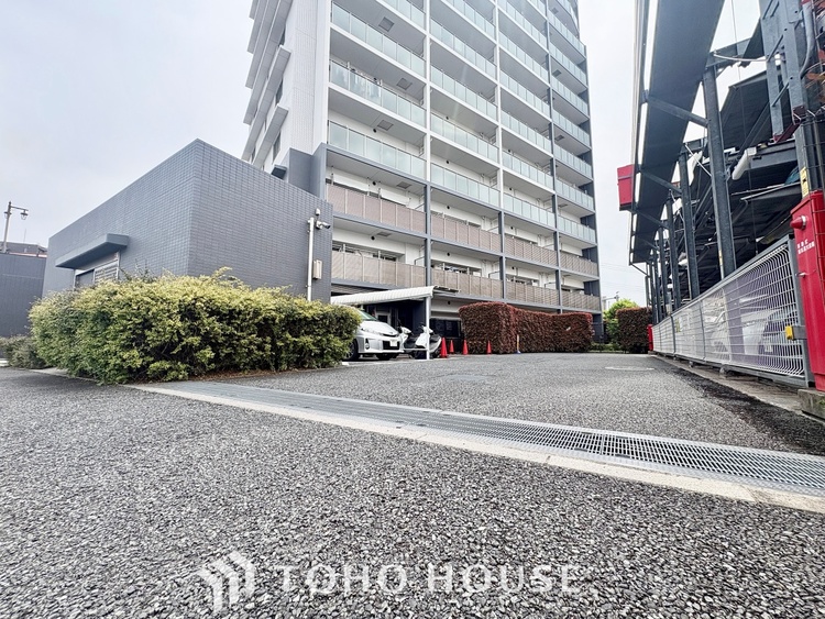 外観 ほんの少しのこだわり。ちょっとした色使いがその家がもつ雰囲気を醸し出します。