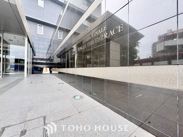 外観 ほんの少しのこだわり。ちょっとした色使いがその家がもつ雰囲気を醸し出します。