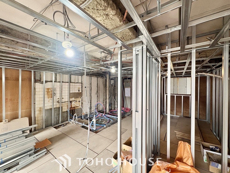 トイレ 【改装中】【TOILET】◆快適◆な生活に不可欠。節水型の高性能トイレを新設。