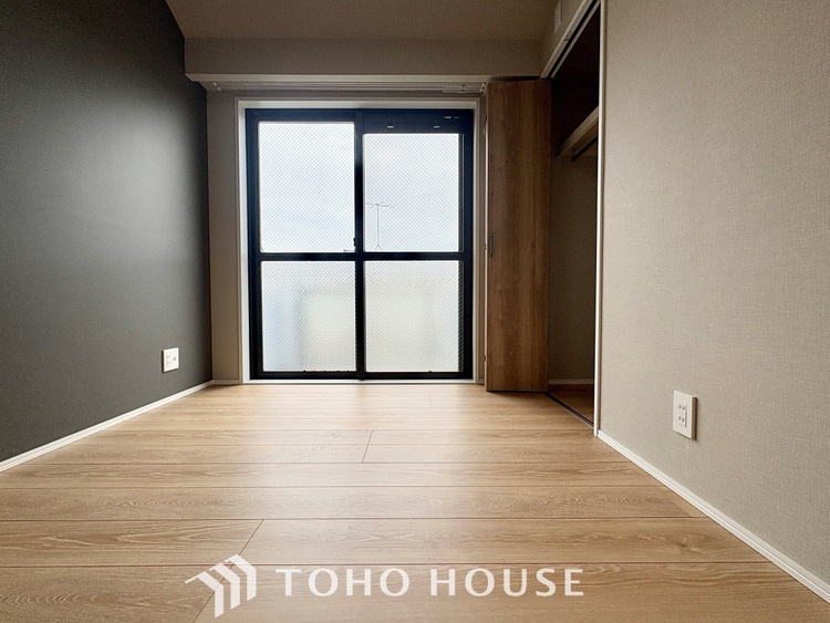 内装 「想像していた以上に広い」が写真を撮っているときの感想です。家事動線に配慮したプランによりご家族がくつろげる明るく広い空間が確保できました。