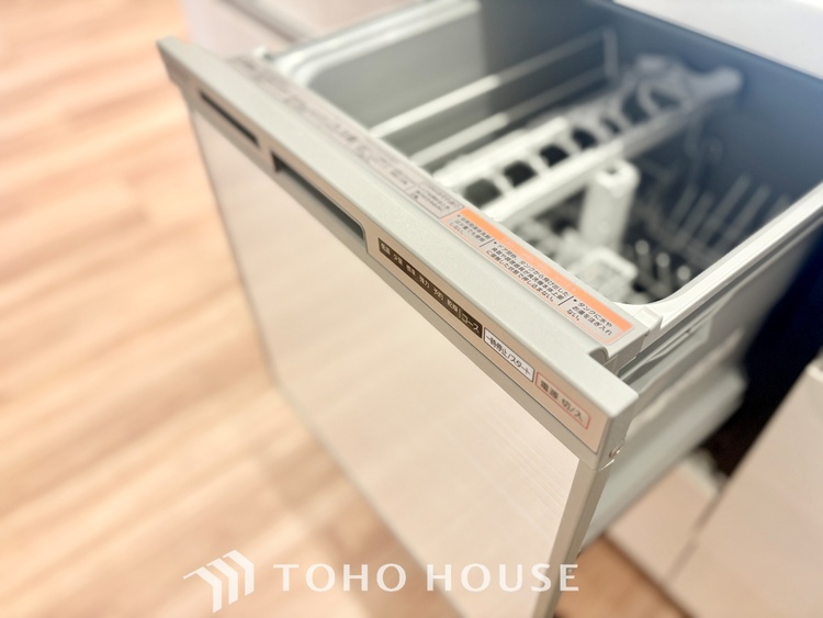 キッチン 【KITCHEN】◆ワクワク◆開放的で機能性も高いシステムキッチン。お子様は毎日のご飯にワクワク！