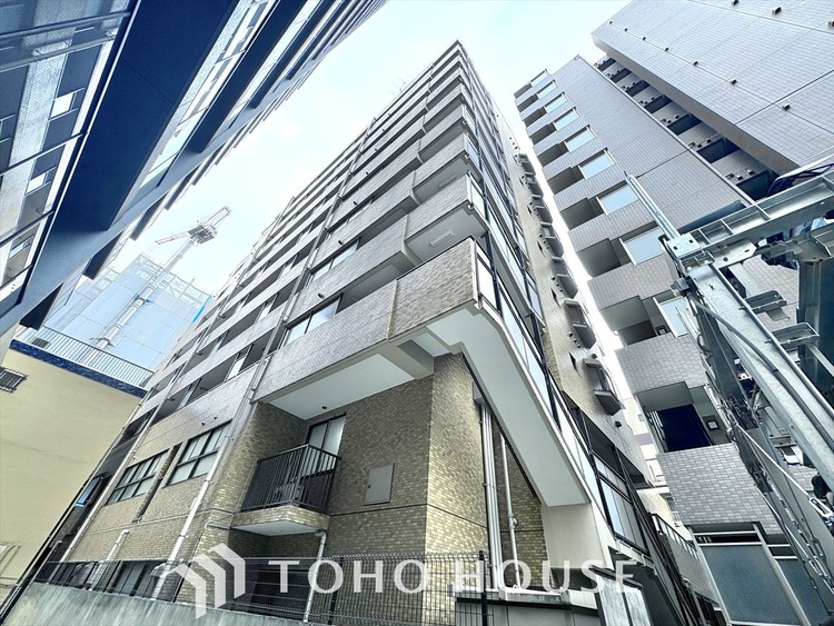 外観 漂う上質な空気感、マンションに入れば「おかえりなさい」と笑顔で迎えてくれるエントランス。最良の心配りを感じるマンションでした。