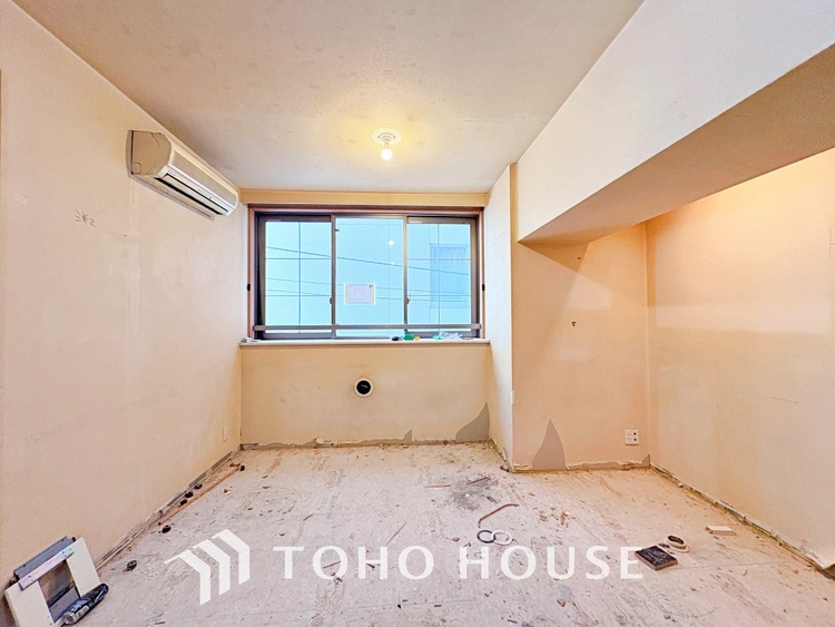 内装 【改装中】風の通り道。舞い込んでくる風が優しく躍り、室内に爽やかな空気を運んでくる。