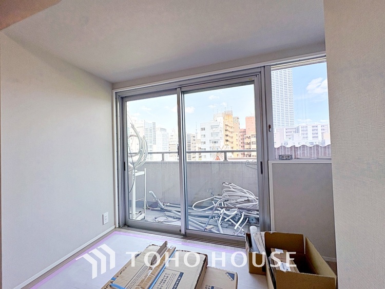 その他 【改装中】採光や風通しを考えて設計された間取り。近隣との視線を考え、街全体で調整される窓位置。外観だけでなく、そこに住まうご家族の心地よさを最優先しました。