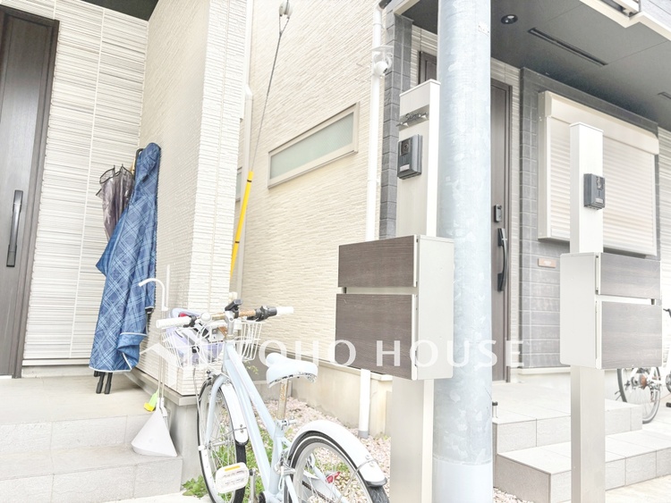 その他 【メールボックス】外出時でも安心して郵便物を受け取れる便利な設備です。