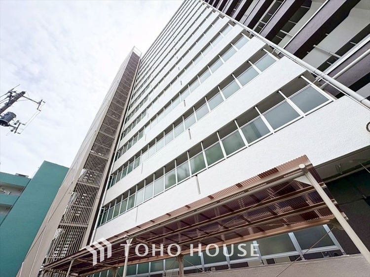 外観 【APPEARANCE】◆眩い◆光が燦々と入り、家族の笑顔を照らす。「いつまでも続いて」と願う夢のような毎日がここにある。