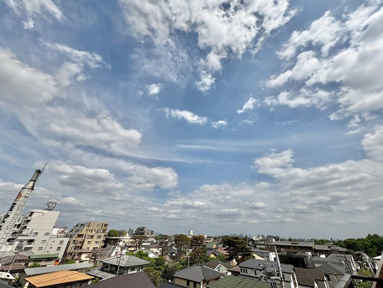 その他 眺望や窓からの景色が良いと、家で過ごす時間も快適です。